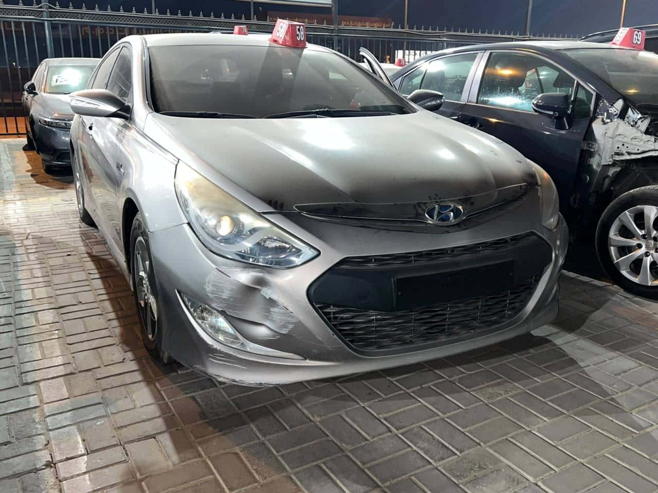 Hyundai Sonata 2011 thumbnail 2