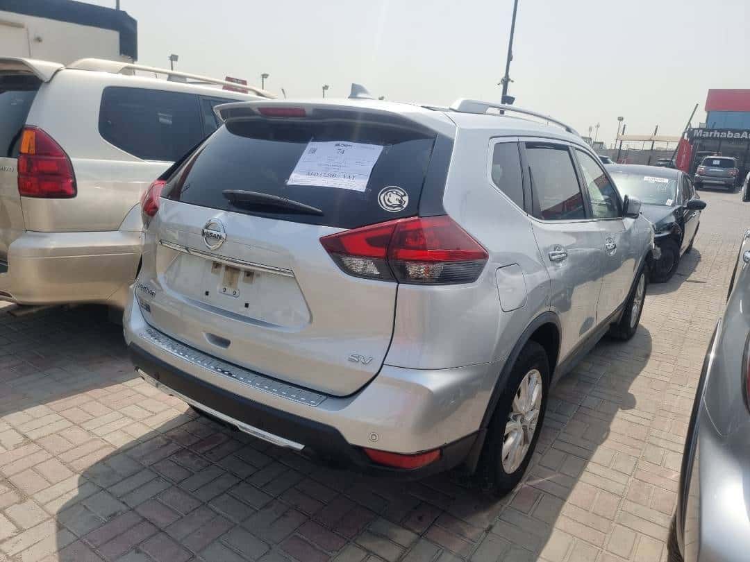 Nissan Rogue 2019 thumbnail 4