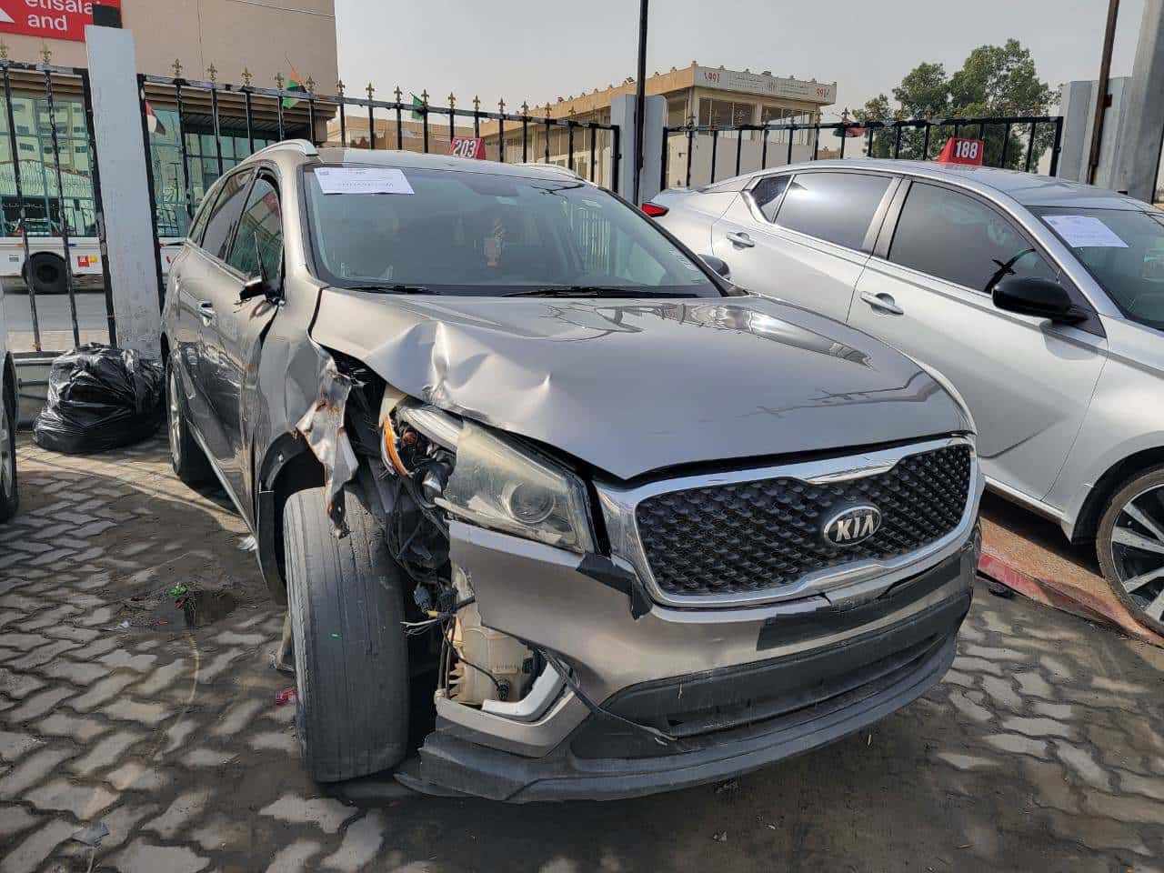 Kia Sorento 2017 thumbnail 2