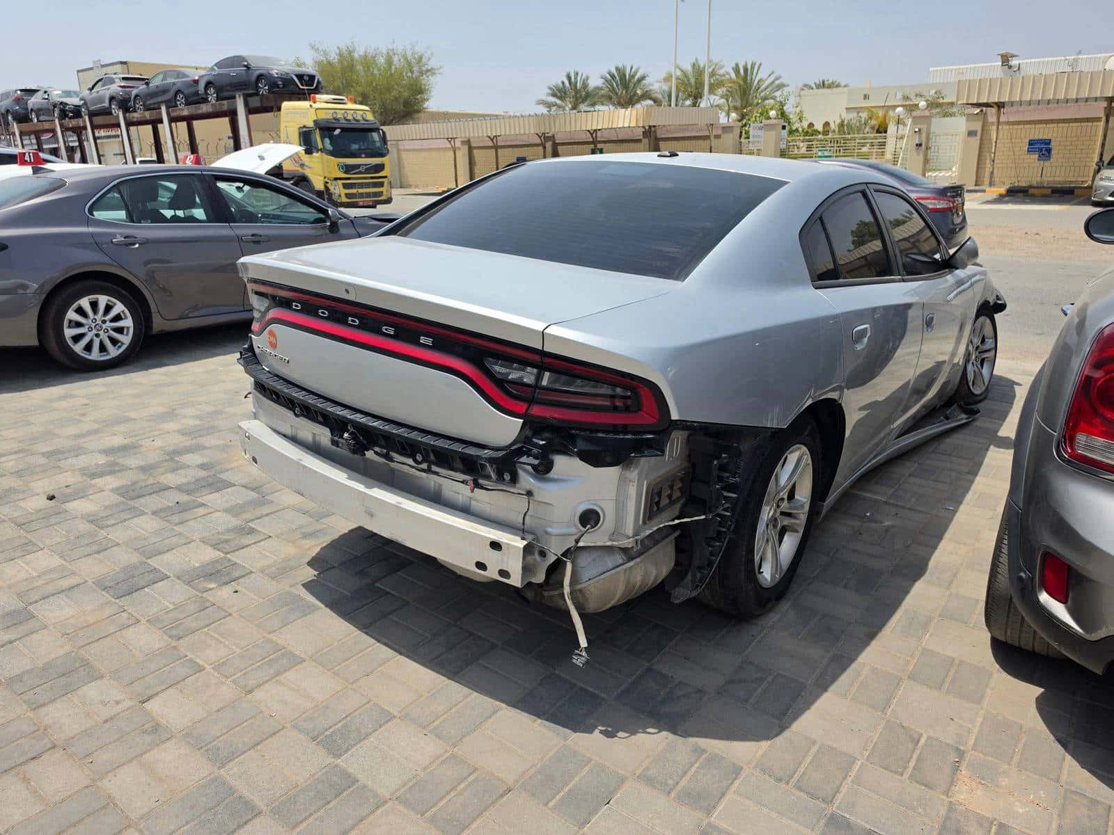 DODGE CHARGER 2020 thumbnail 4