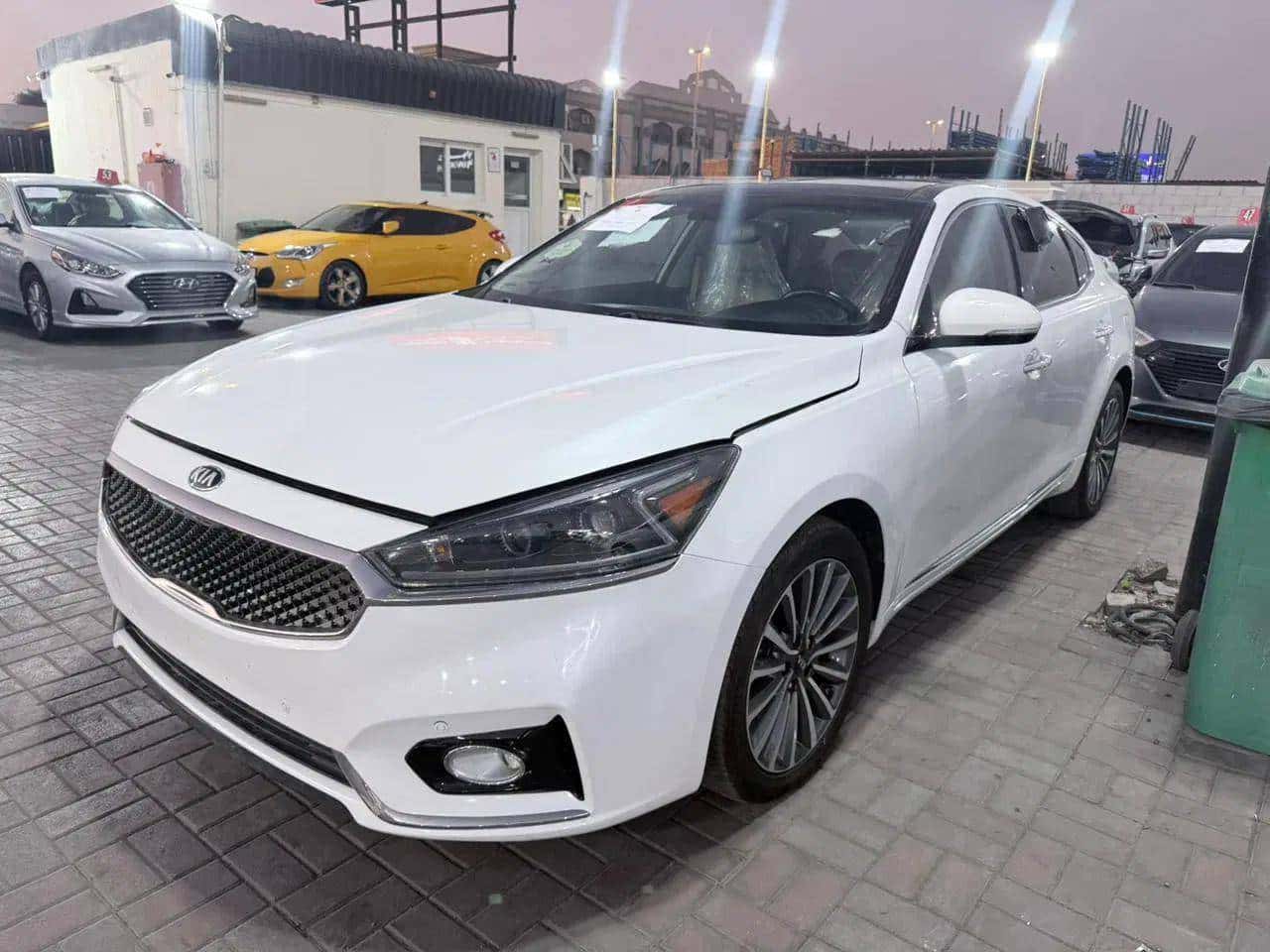 KIA CADENZA 2018 thumbnail 1