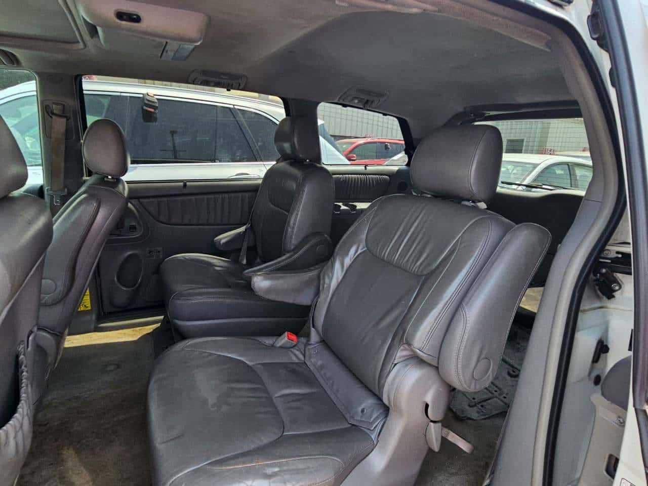 Toyota Sienna 2008 thumbnail 6