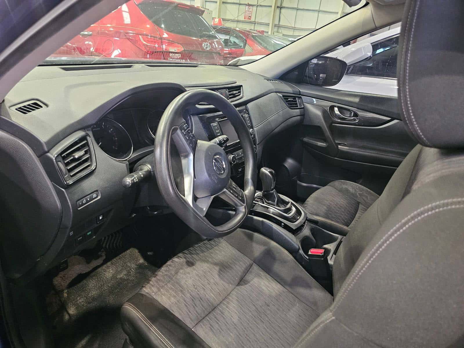 NISSAN ROGUE - Exterior