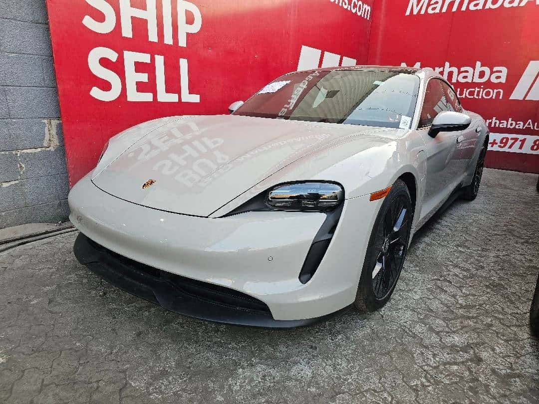 PORSCHE TAYCAN - Exterior