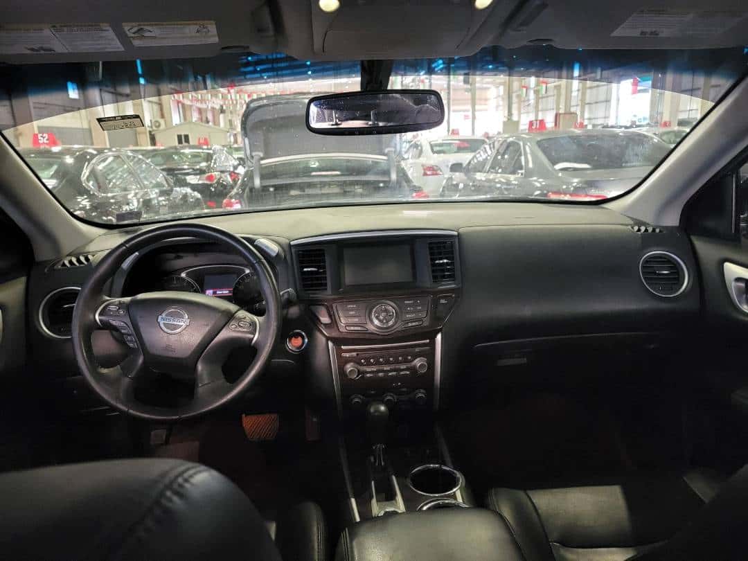 NISSAN PATHFINDER - Exterior