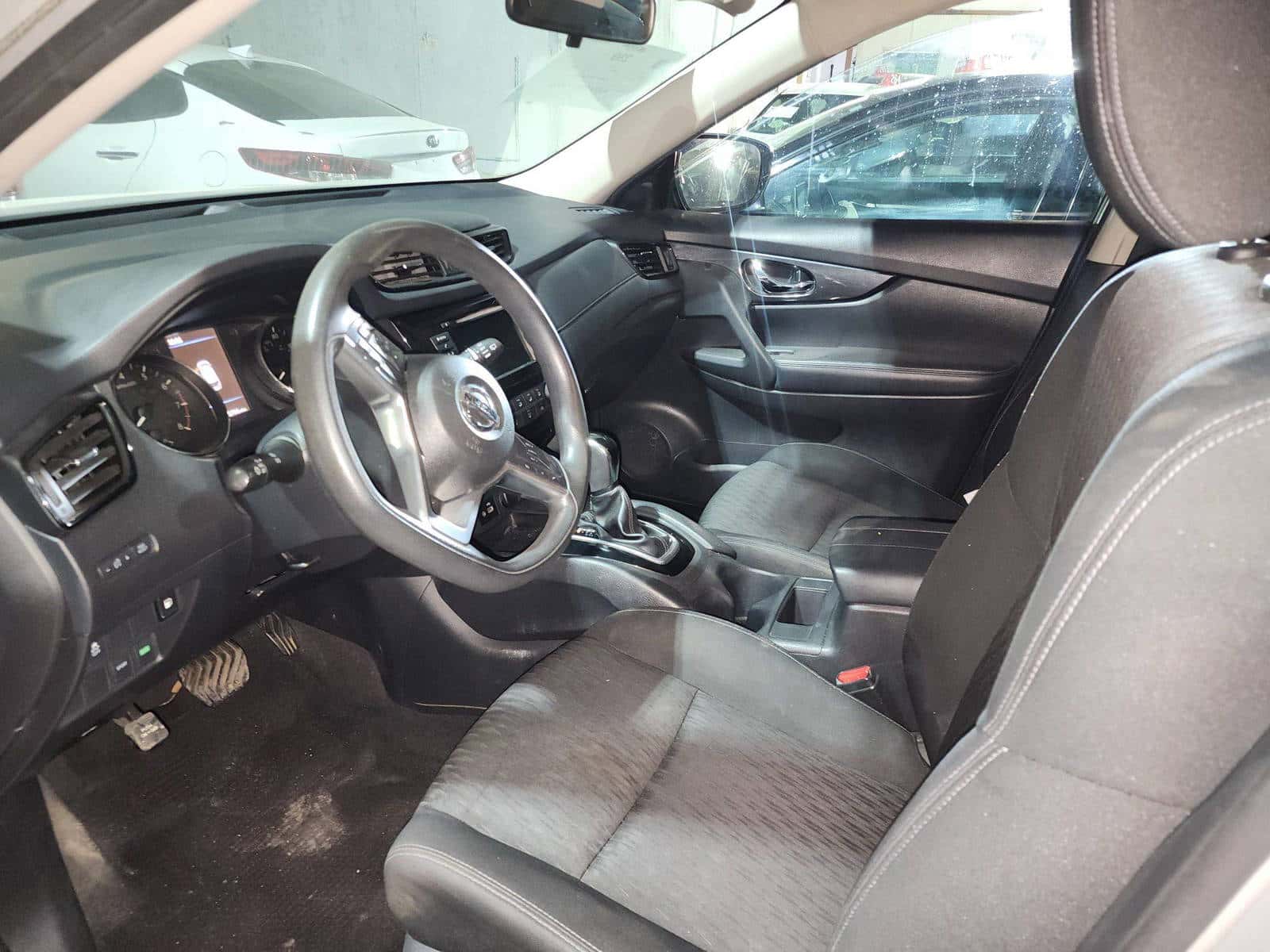 NISSAN ROGUE - Exterior