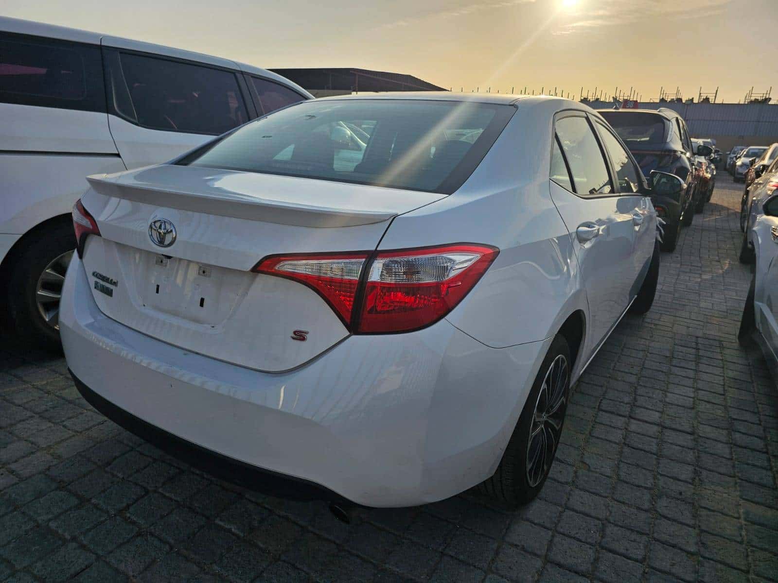 TOYOTA COROLLA 2014 thumbnail 1