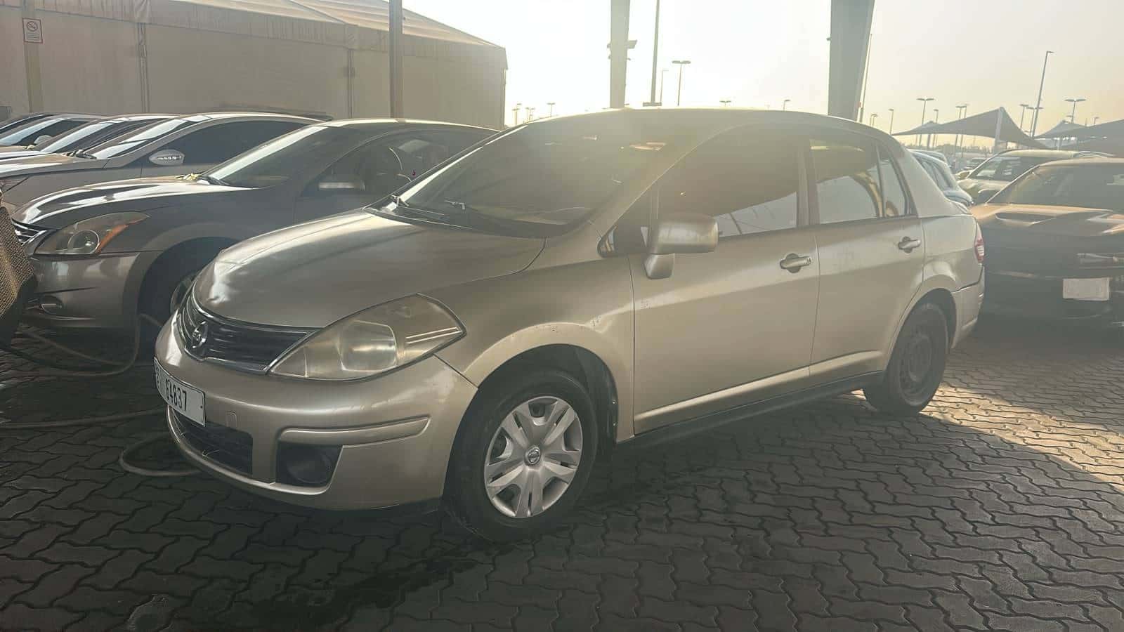 Nissan TIDA 2012 thumbnail 4