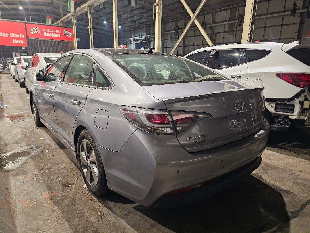 Hyundai Sonata 2016 thumbnail 1