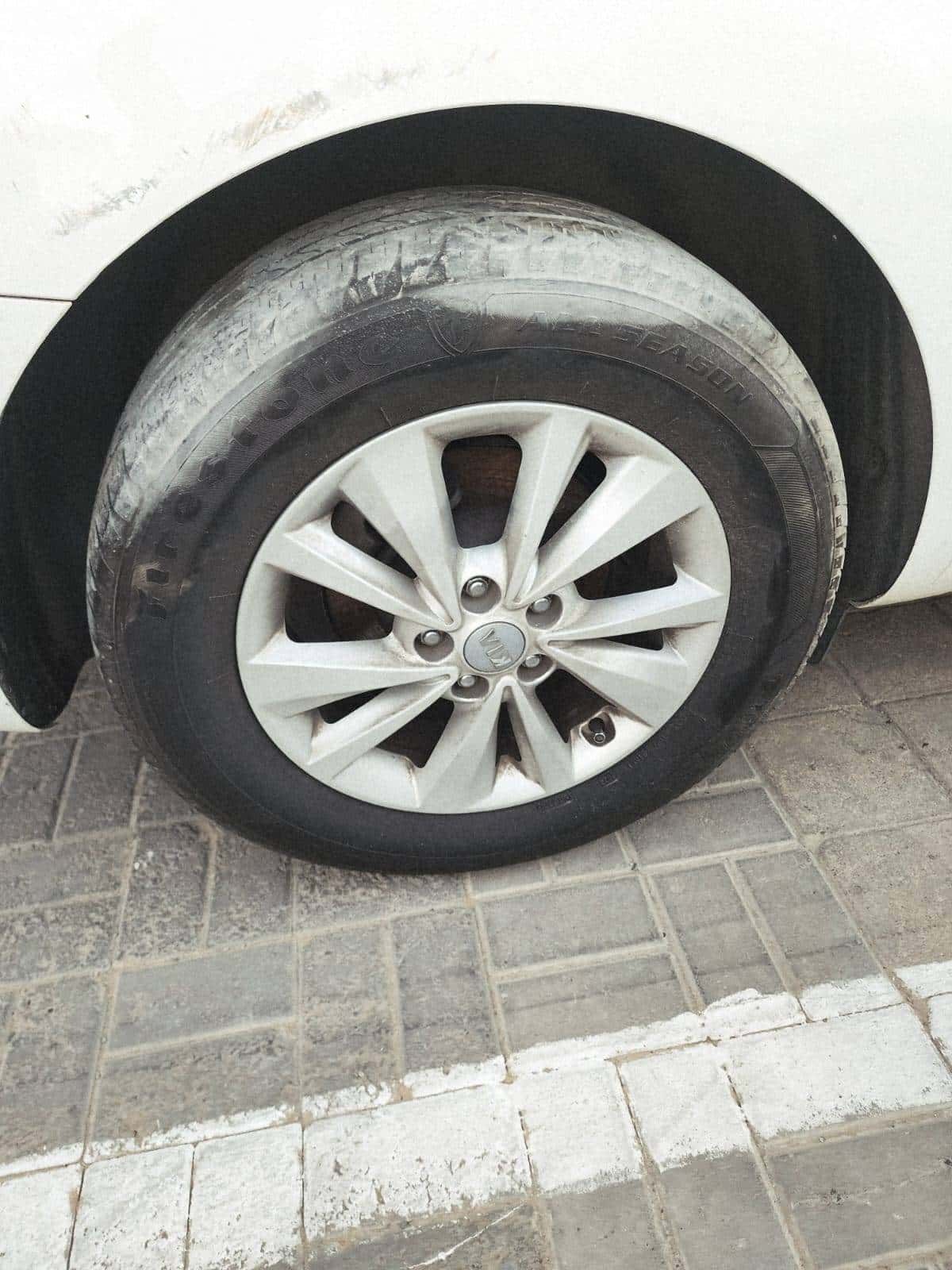 Kia Sedona 2016 thumbnail 5