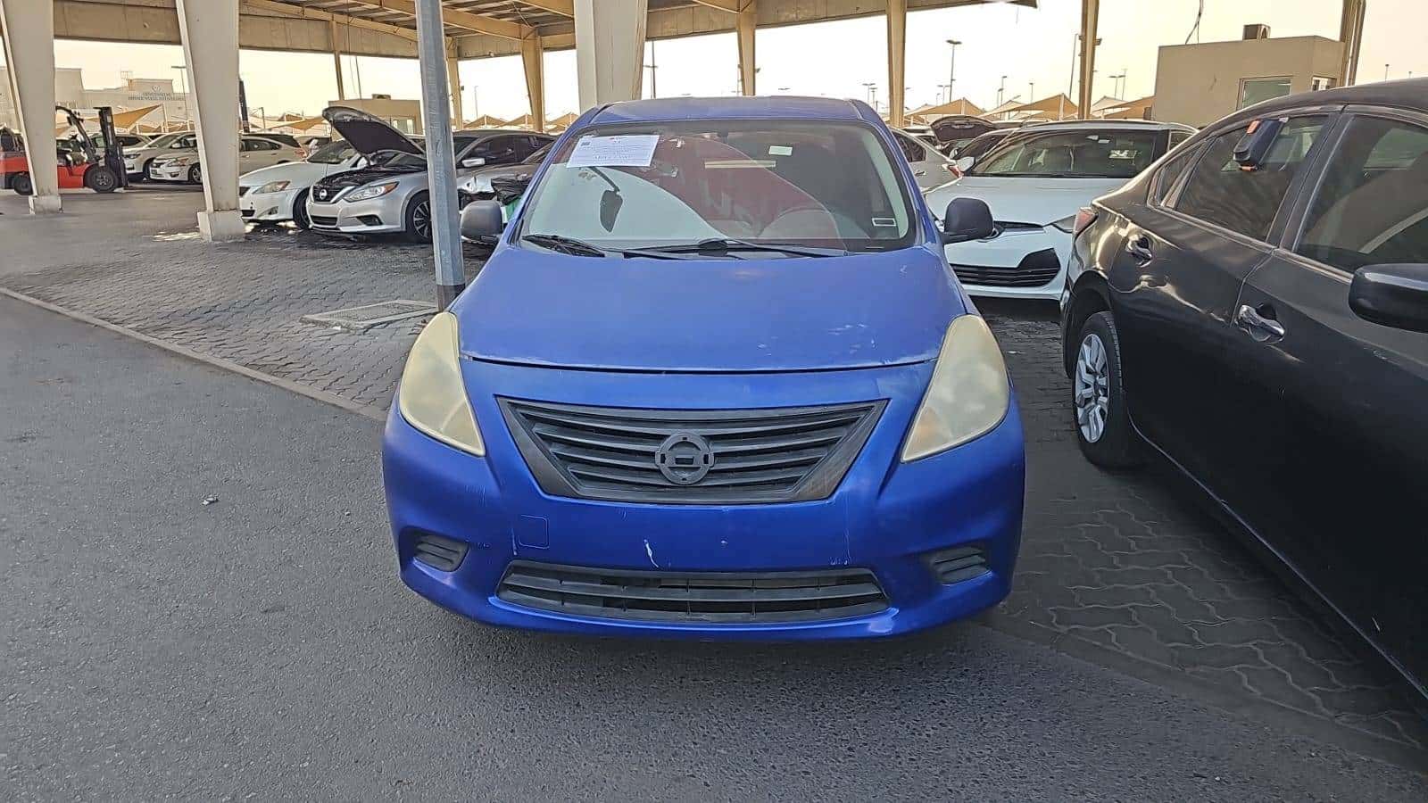 Nissan Versa 2014 thumbnail 3