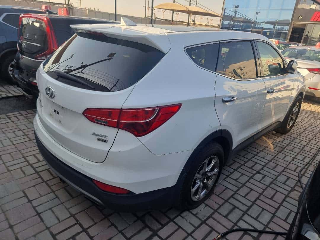 HYUNDAI SANTA FE SPORT 2013 thumbnail 4