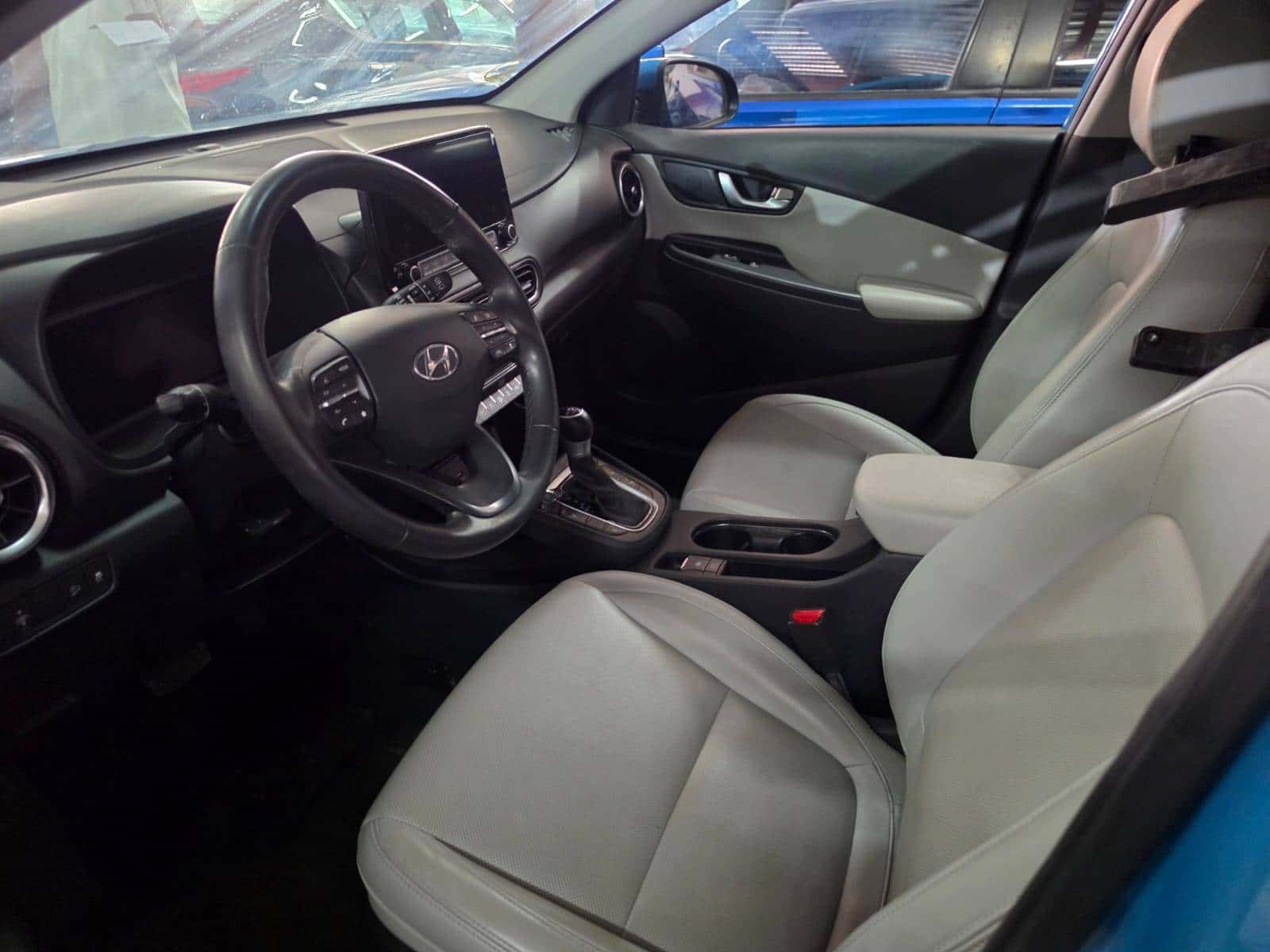Hyundai Kona 2023 thumbnail 5