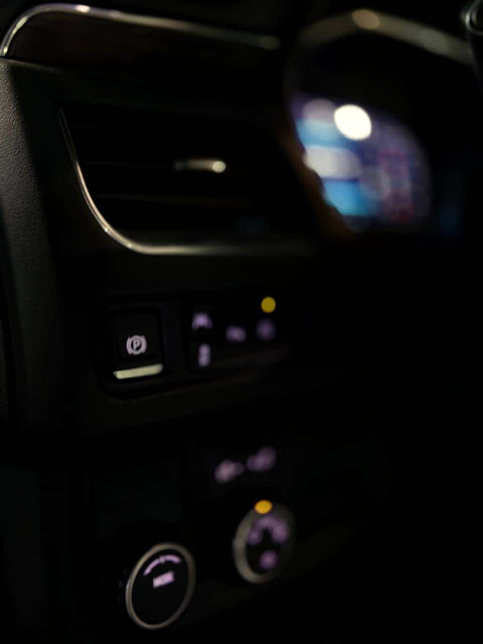 CHEVROLET Tahoe 2023 thumbnail 3