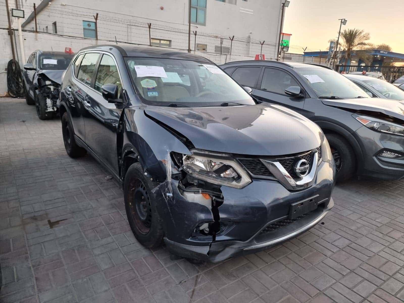 Nissan Rogue 2015 thumbnail 4