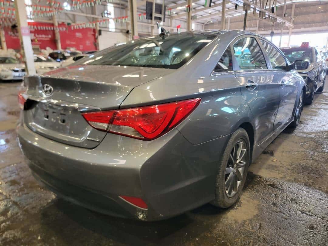 HYUNDAI SONATA - Exterior