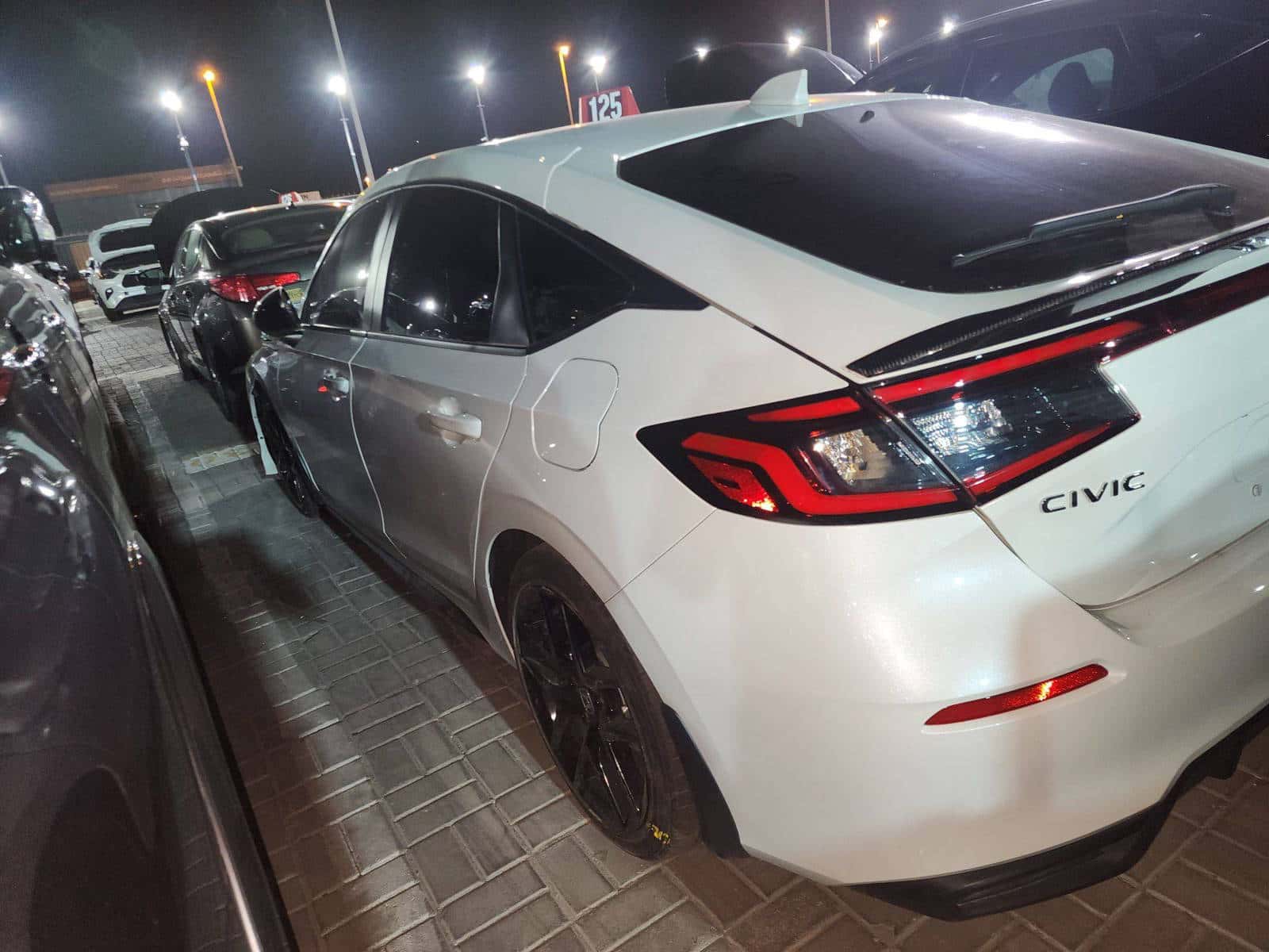 HONDA CIVIC SPORT 2024 thumbnail 5