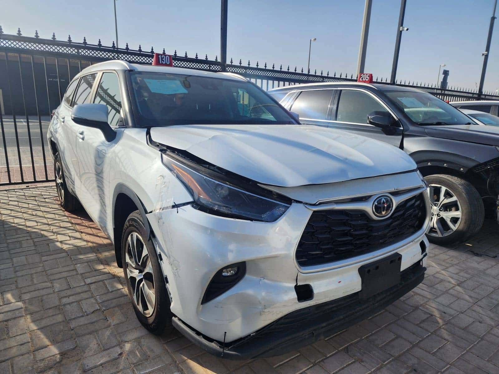 TOYOTA HIGHLANDER - Exterior