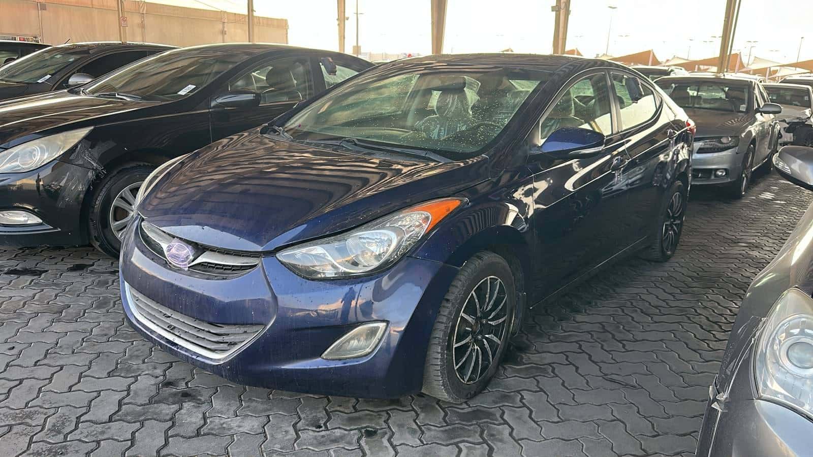 Hyundai Elantra 2012 thumbnail 2