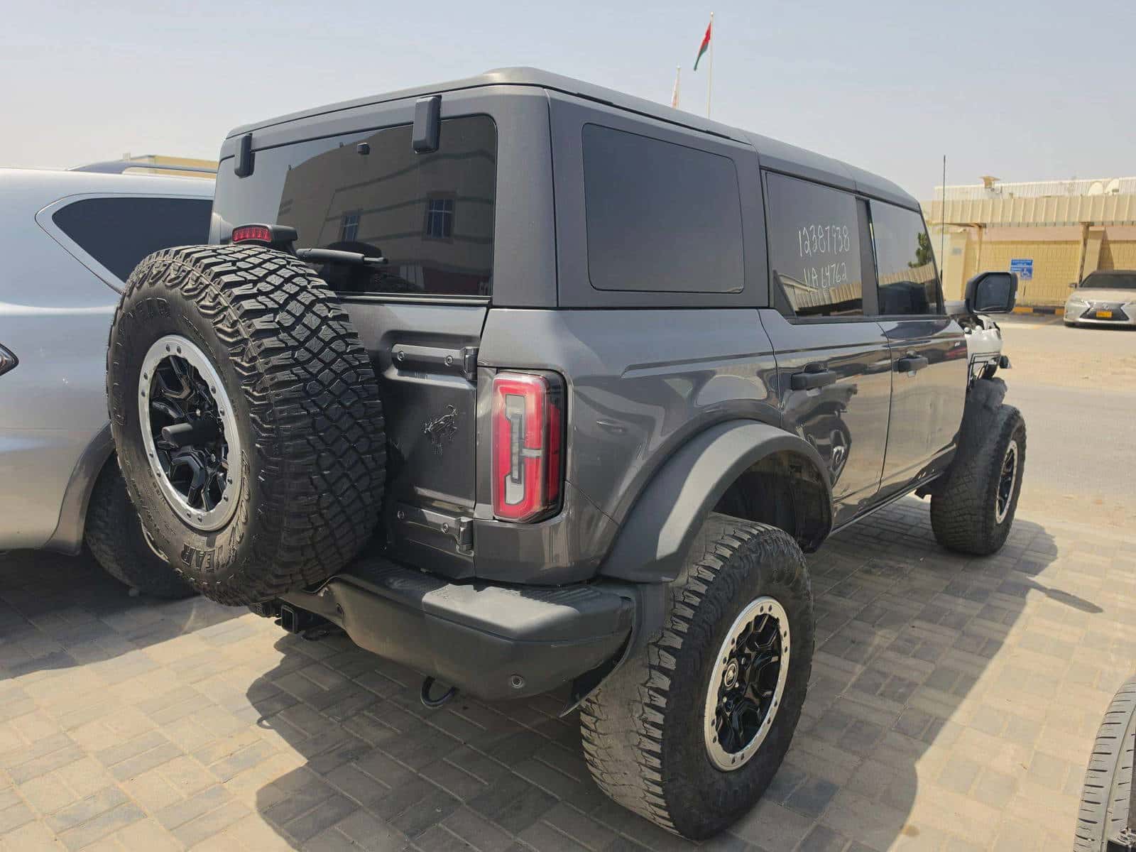 Ford BRONCO BASE 2021 thumbnail 4