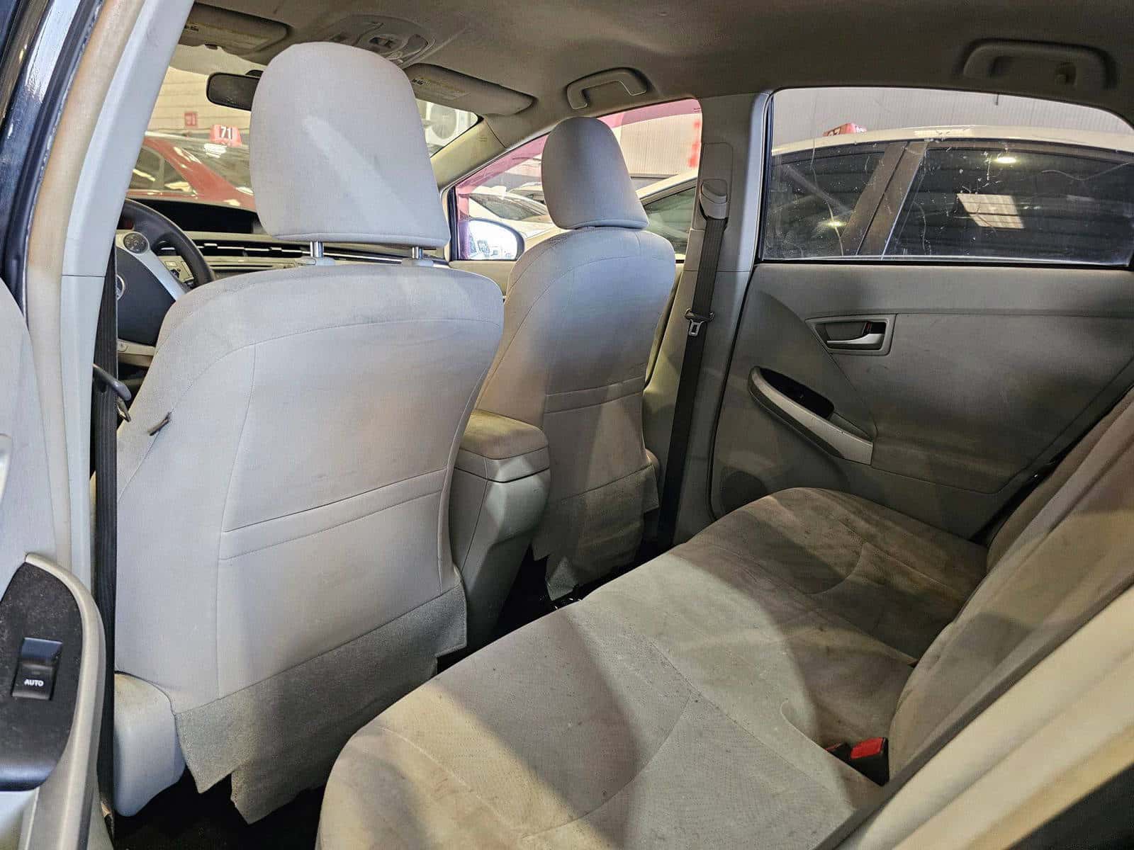 TOYOTA PRIUS 2014 thumbnail 6