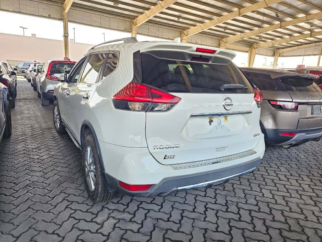 NISSAN ROGUE 2017 thumbnail 1