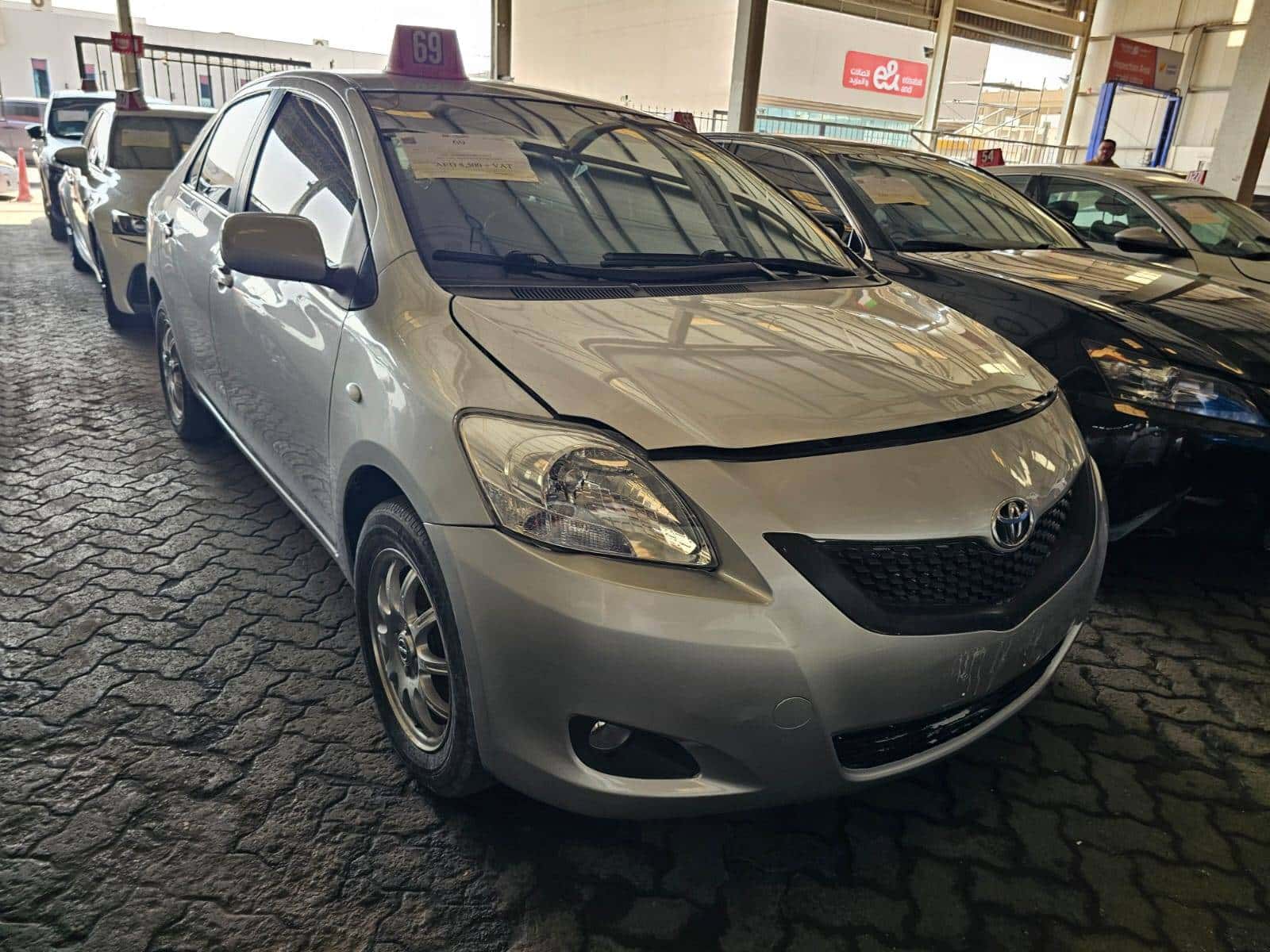 Toyota Yaris 2011 thumbnail 6