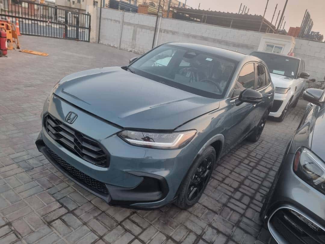 Honda HR-V 2023 thumbnail 2