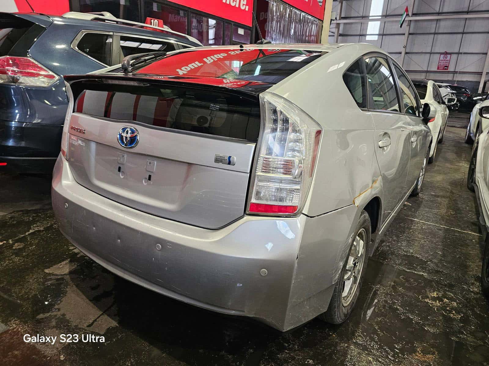 TOYOTA PRIUS - Exterior