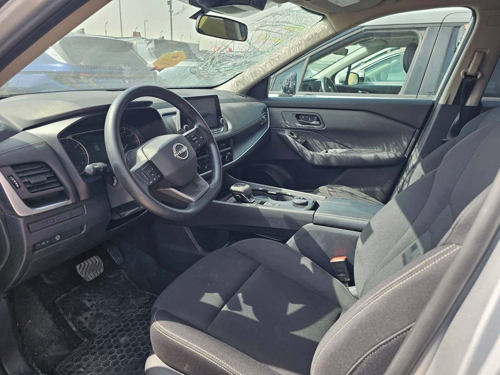 NISSAN ROGUE - Exterior