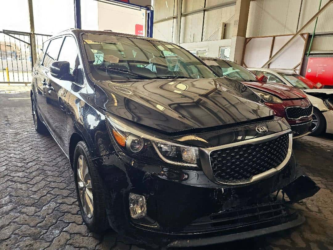 KIA SEDONA 2018 thumbnail 1