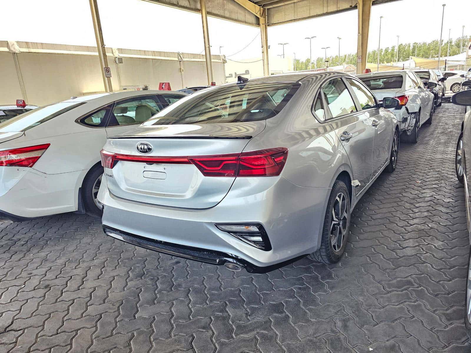 Kia Forte 2021 thumbnail 2