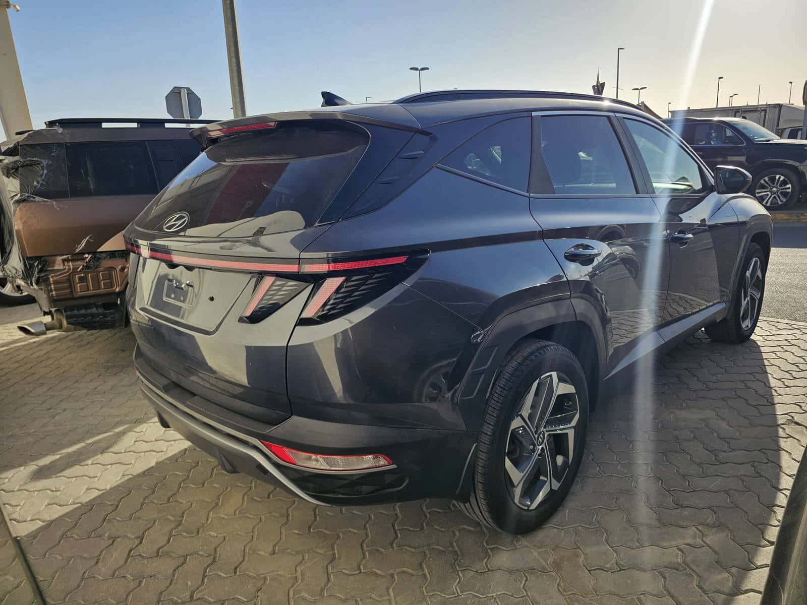 HYUNDAI TUCSON 2022 thumbnail 4