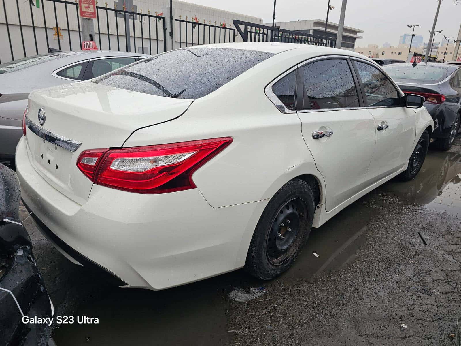 NISSAN ALTIMA - Exterior