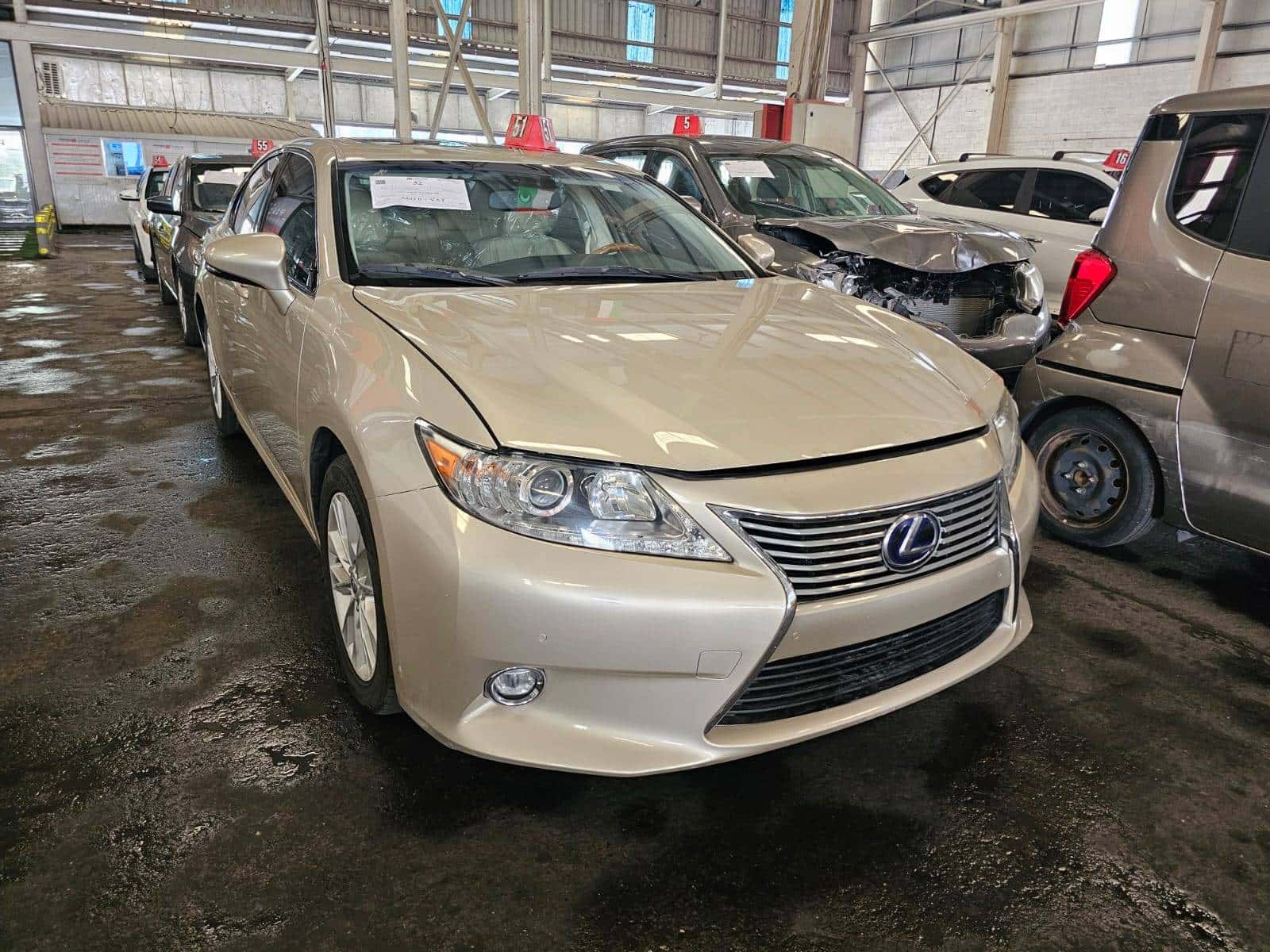 LEXUS ES 300H 2015 thumbnail 7