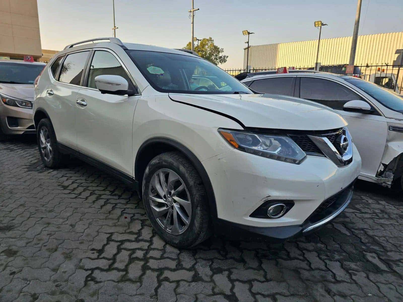 Nissan Rogue 2015 thumbnail 5