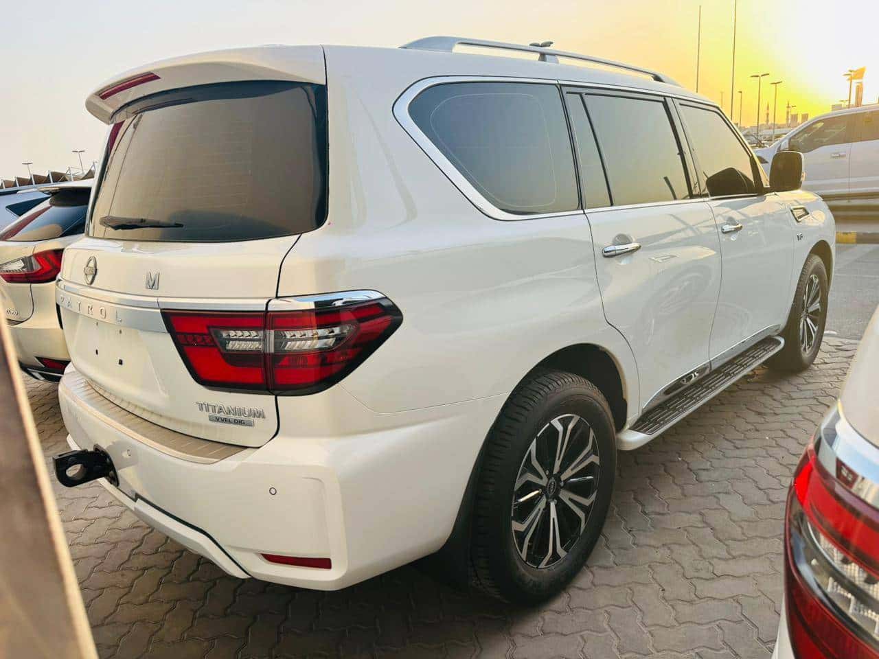 NISSAN PATROL 2022 thumbnail 4