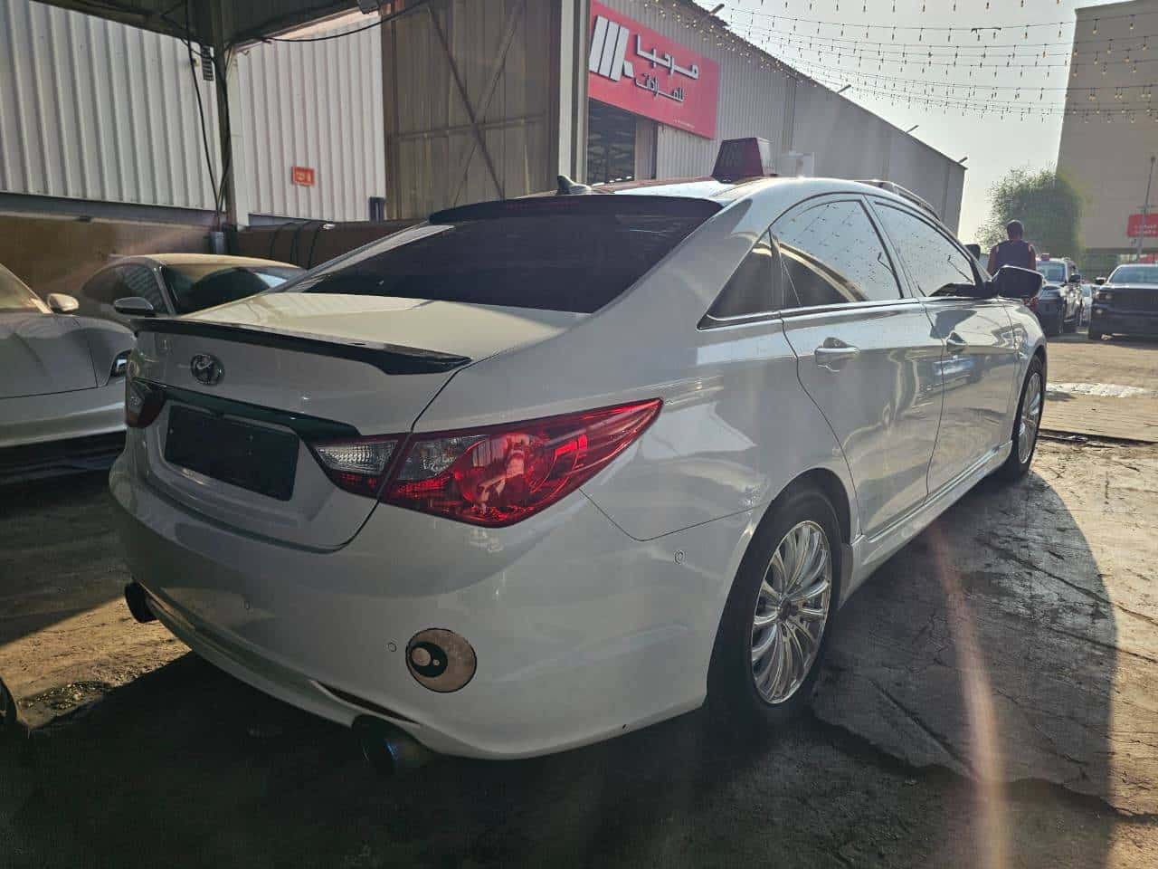 Hyundai Sonata 2011 thumbnail 3