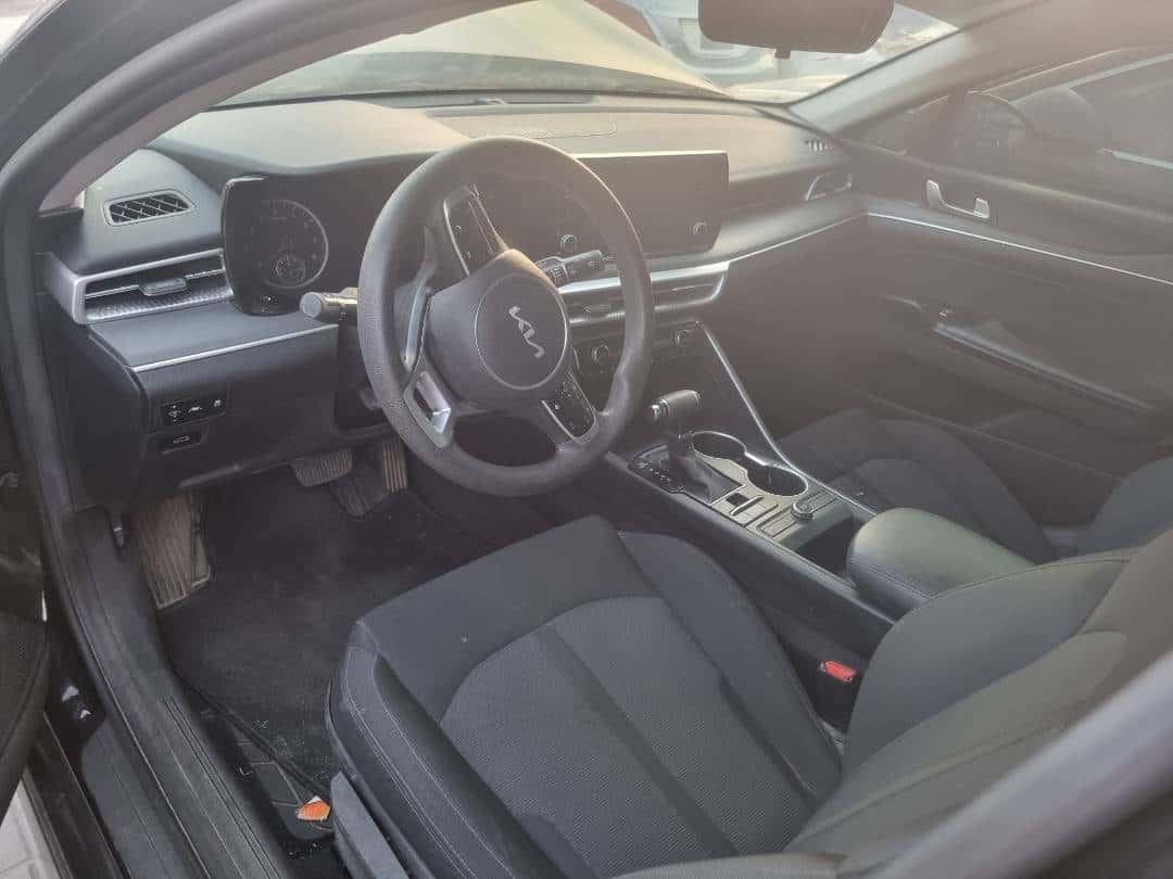 Kia K5 2022 thumbnail 6