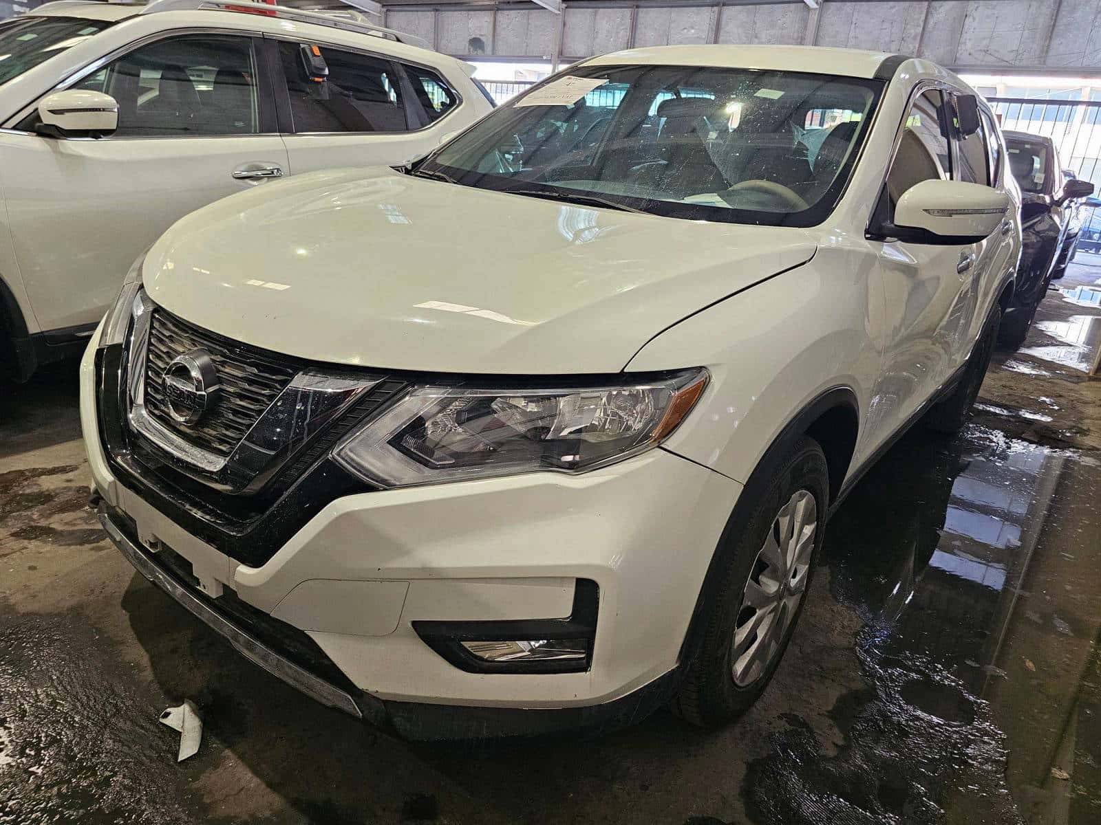 Nissan Rogue 2015 thumbnail 4