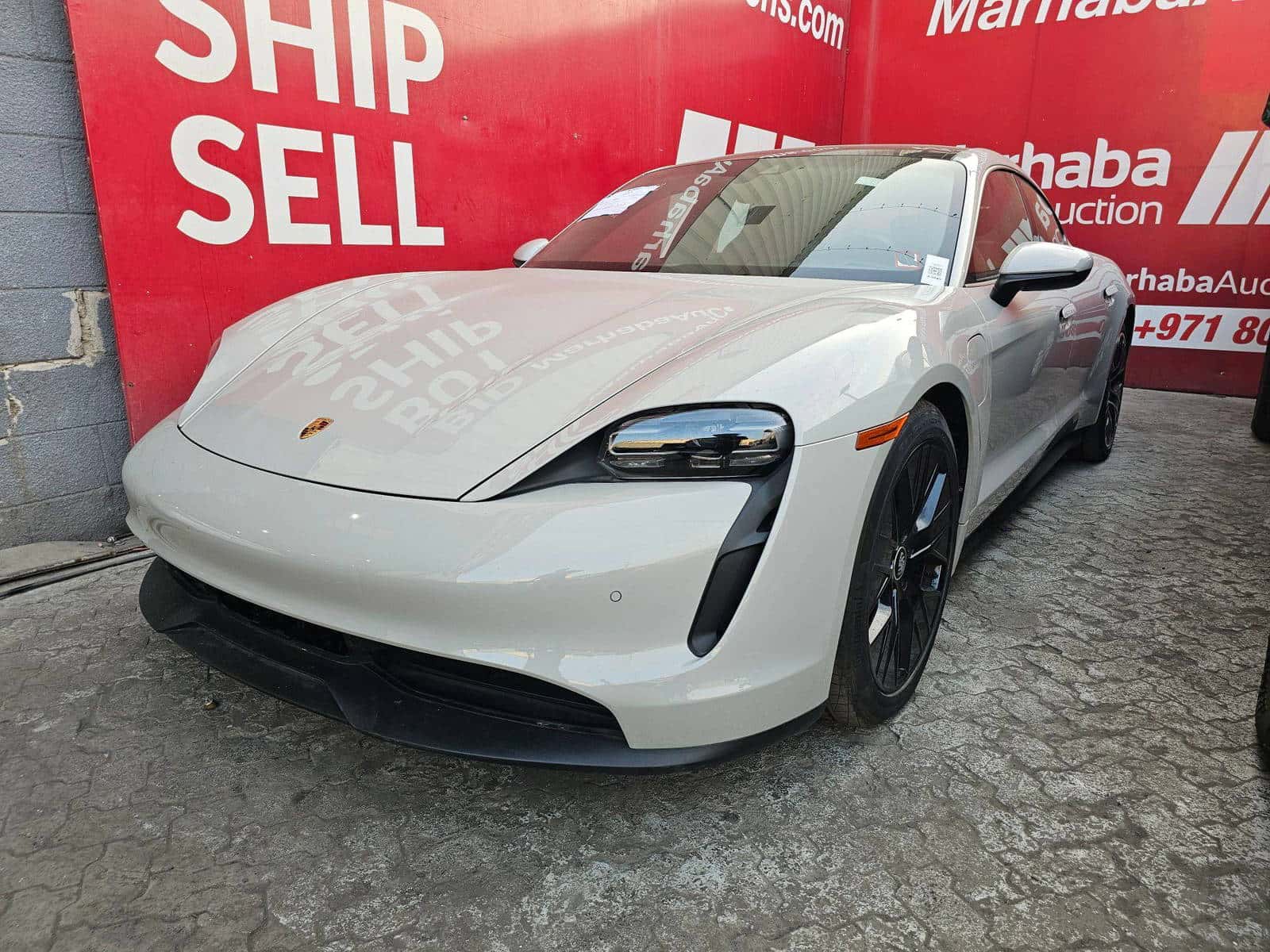 PORSCHE TAYCAN - Exterior