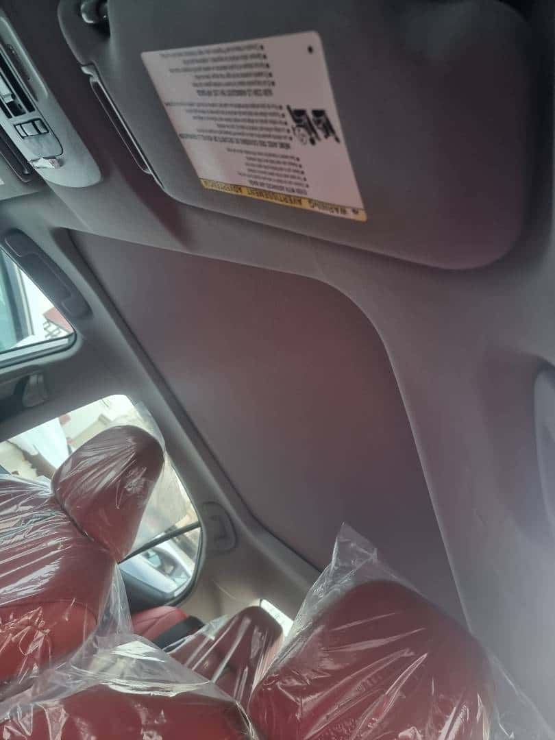Toyota Camry 2020 thumbnail 6
