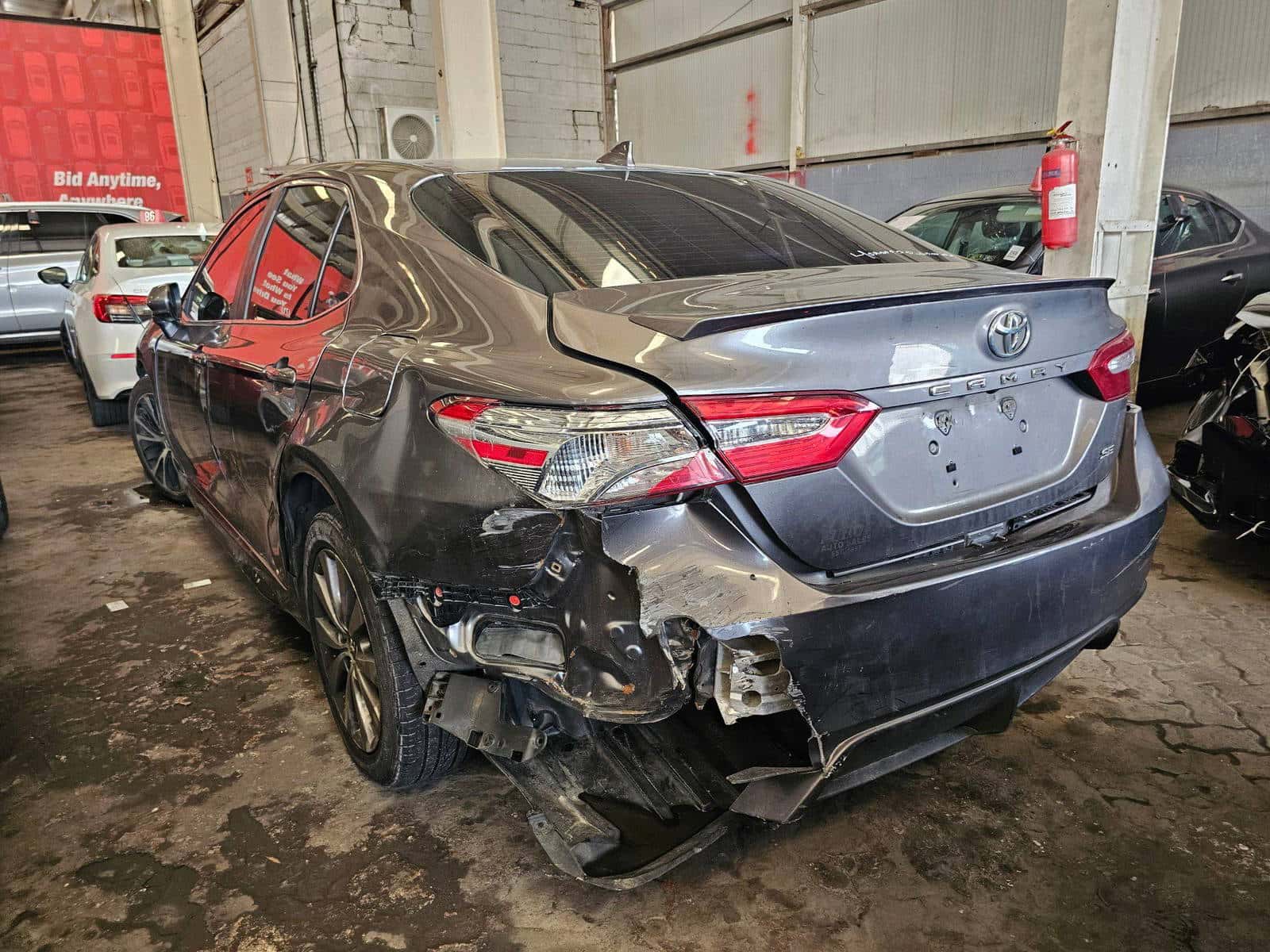 TOYOTA CAMRY 2020 thumbnail 3