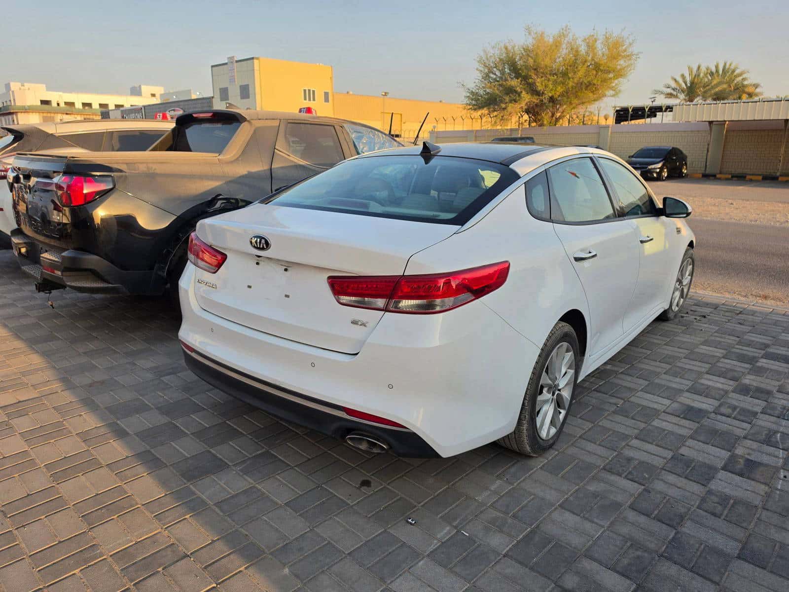 KIA OPTIMA 2018 thumbnail 4
