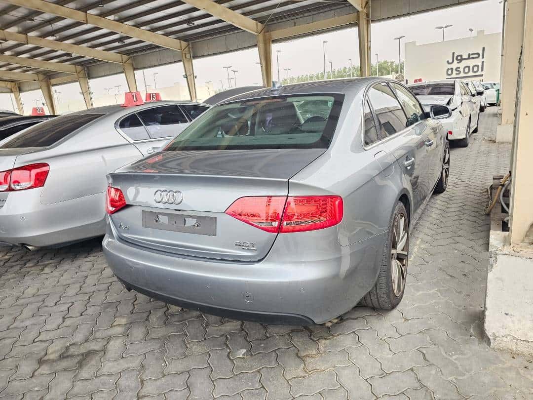 AUDI A4 - Exterior
