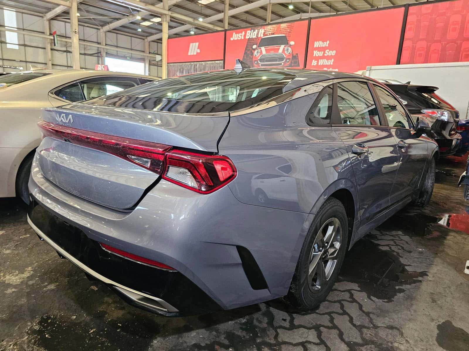 KIA K5 2023 thumbnail 2