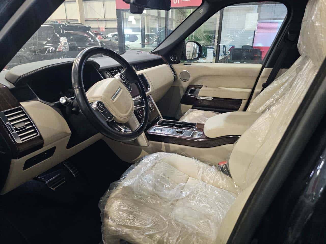 LAND ROVER RANGE ROVER SUPERCHARGED - Exterior