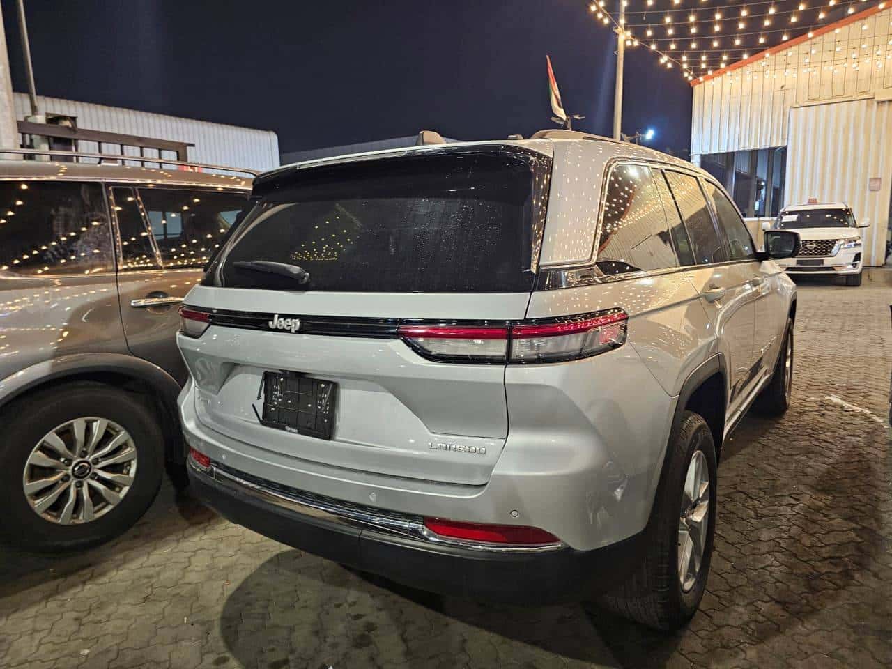 JEEP GRAND CHEROKEE LAREDO 2024 thumbnail 4