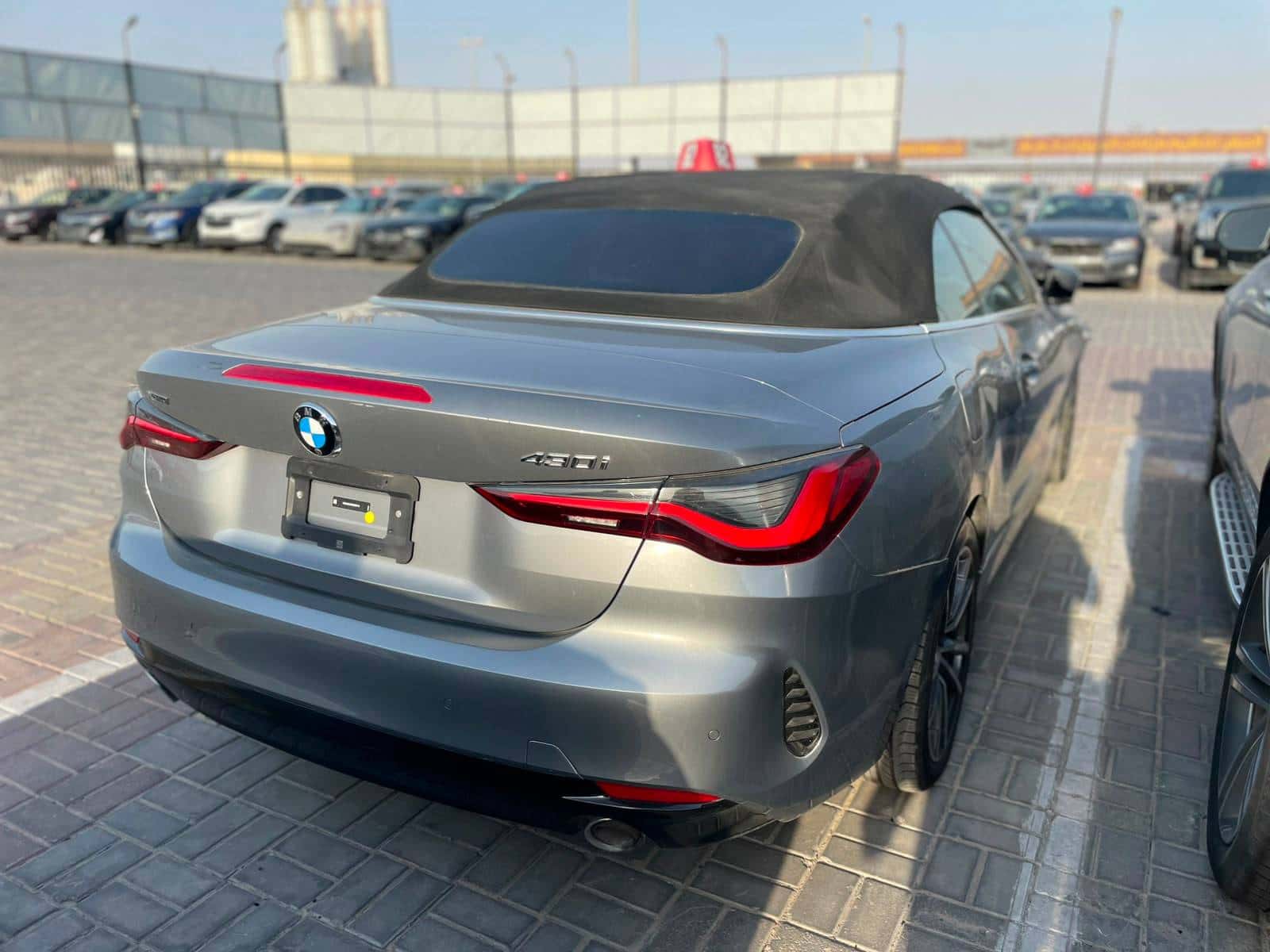 BMW 430i 2024 thumbnail 4