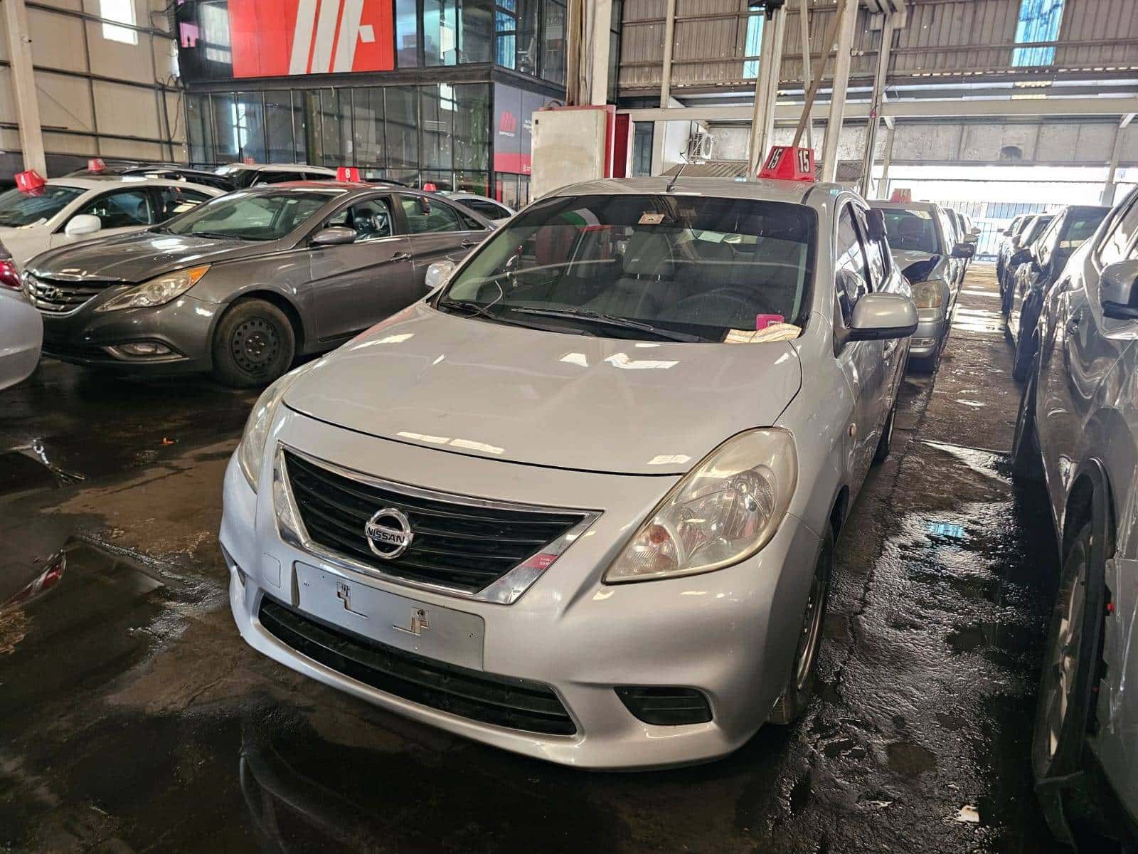 Nissan SUNNY 2013 thumbnail 5